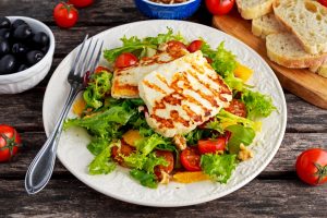 Grilled Halloumi Cheese salad