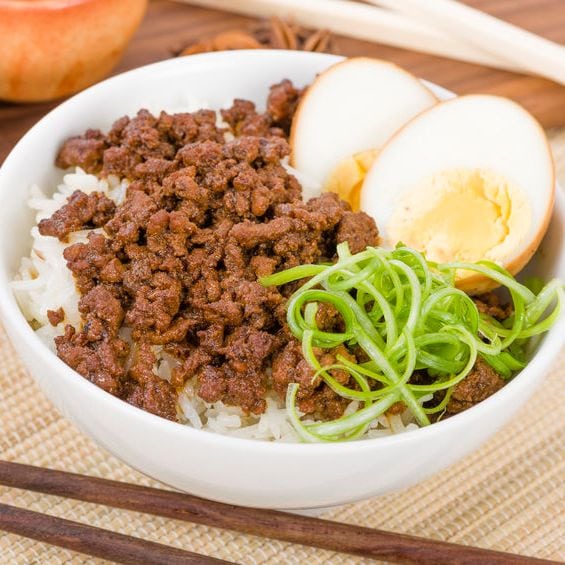 Taiwanese minced pork on rice 