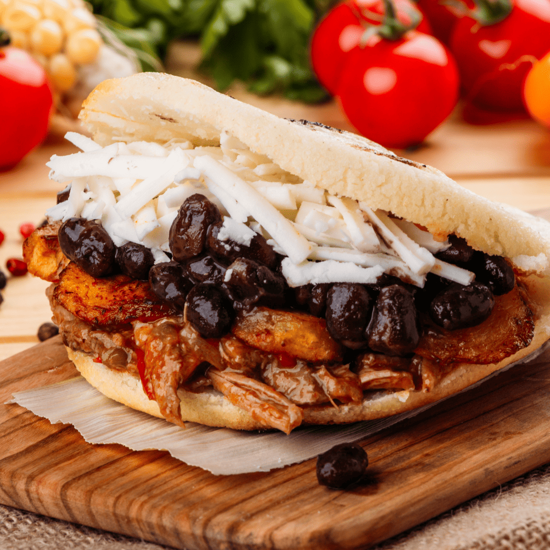 Venezuelan Arepas con Pabellón