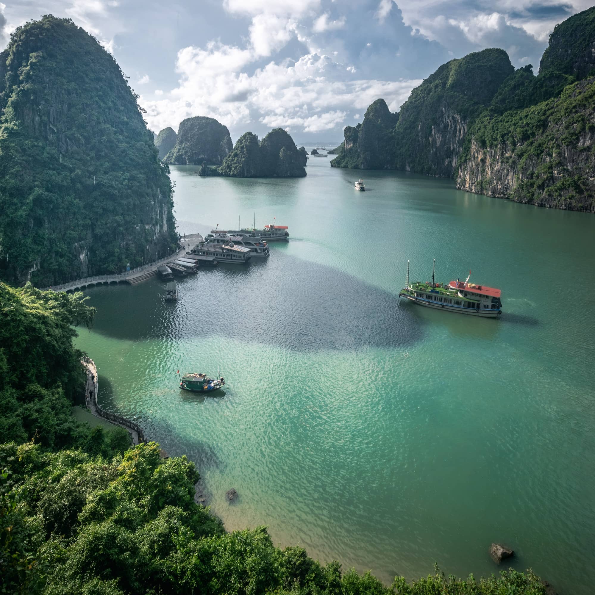 Vietnamese Ha Long Bay
