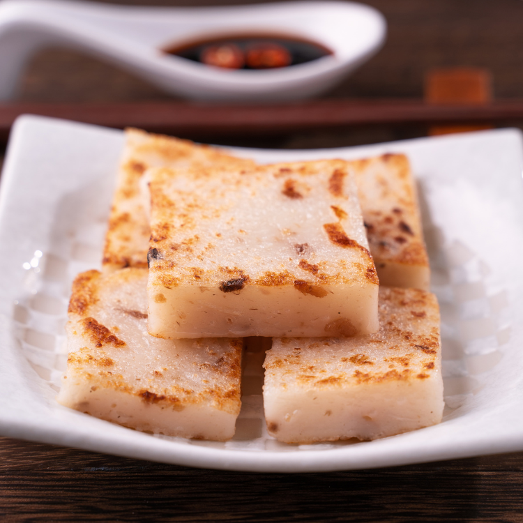 Chinese luóbo gāo - turnip cake